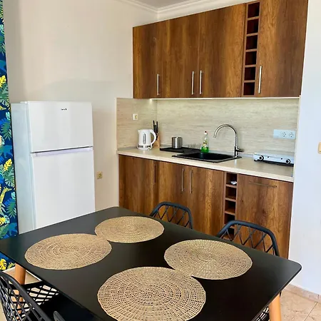 Kambani Arnel , Marina Διαμέρισμα Sveti Vlas