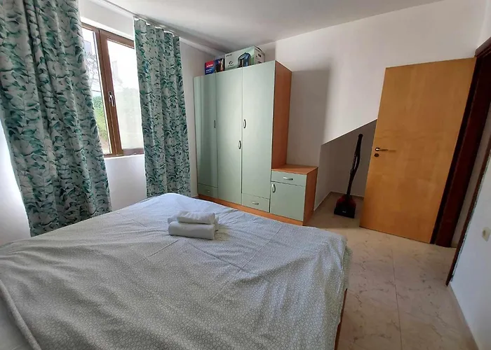 Appartamento Kambani Arnel , Marina *